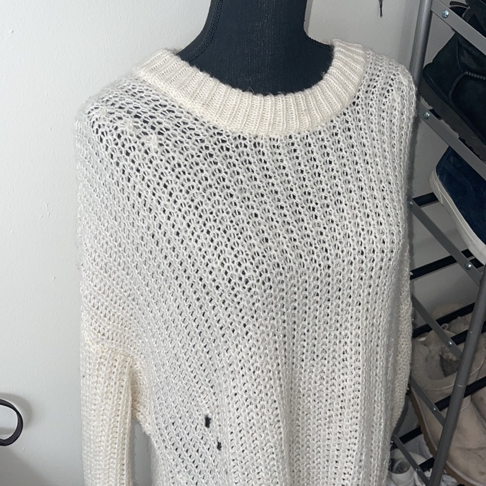 AEO Sweater - Picture 4 of 10
